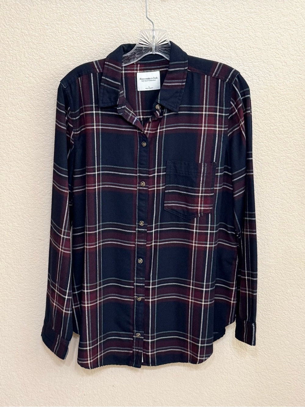 Abercrombie & Fitch Women's Navy and Burgundy Plaid Button-Down Shirt